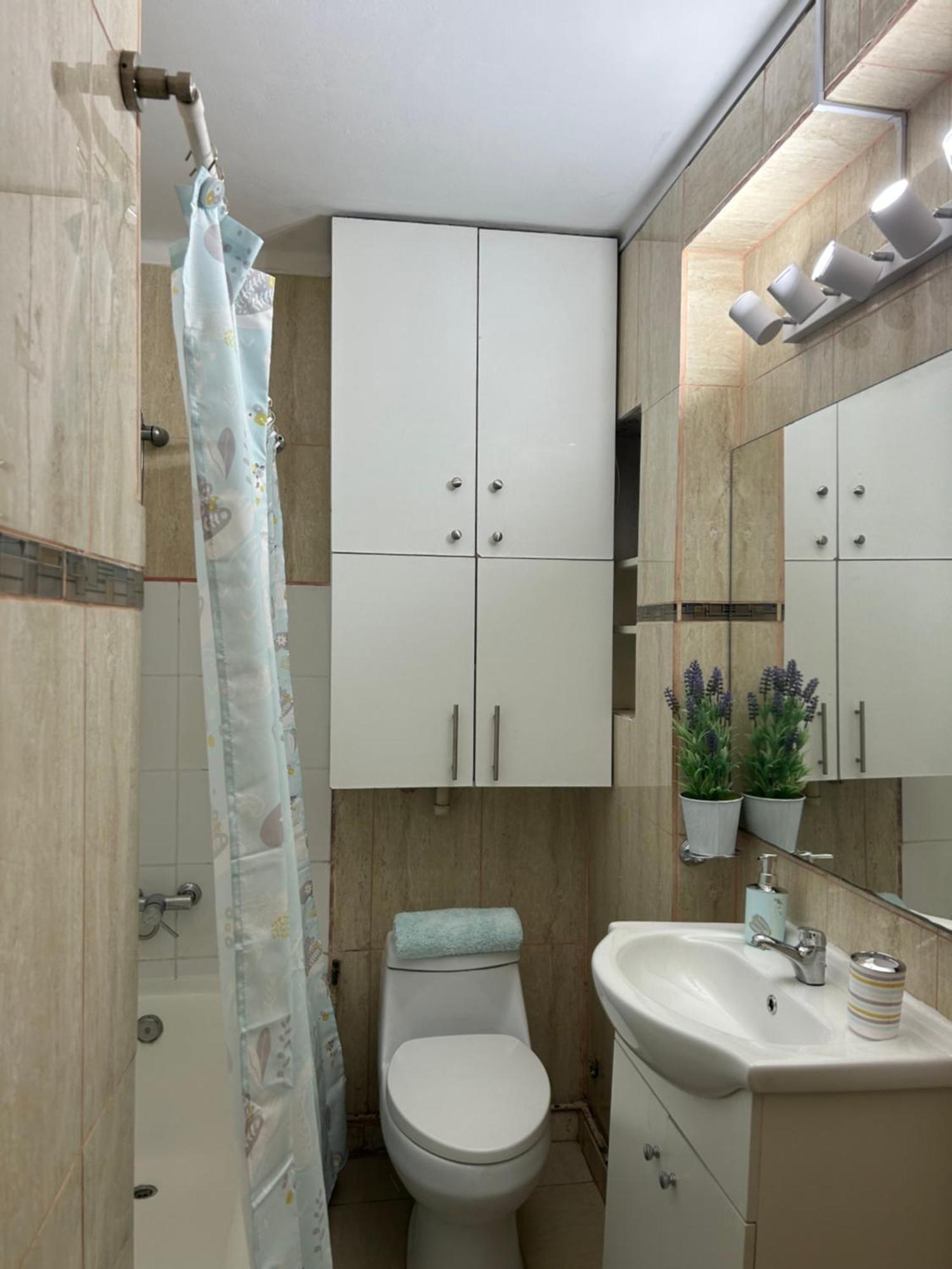 Apartamento Impecable Y A Pasos De Todo *
